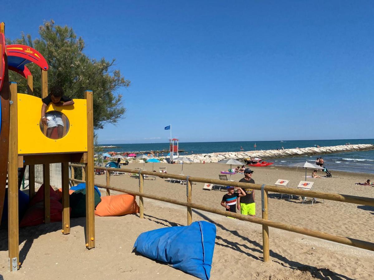 Volare Camp In Villaggio San Francesco دونا فيردي المظهر الخارجي الصورة